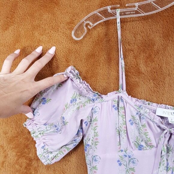 INTERMIX Mini Dress Womens Size 2 Purple Floral Off the Shoulder Smocked Girly - Picture 5 of 15